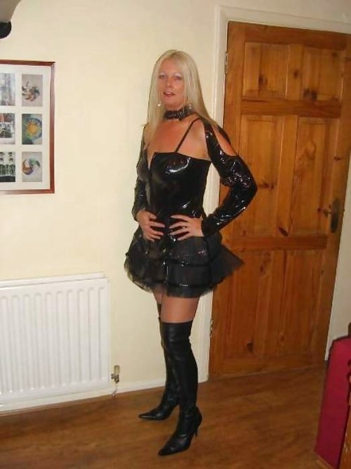 Sexy party babe — 33