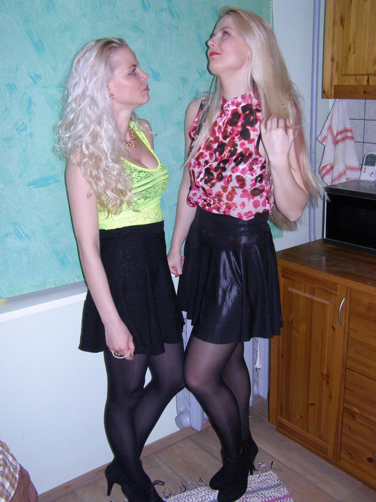 Estonian sexy party babes — 16