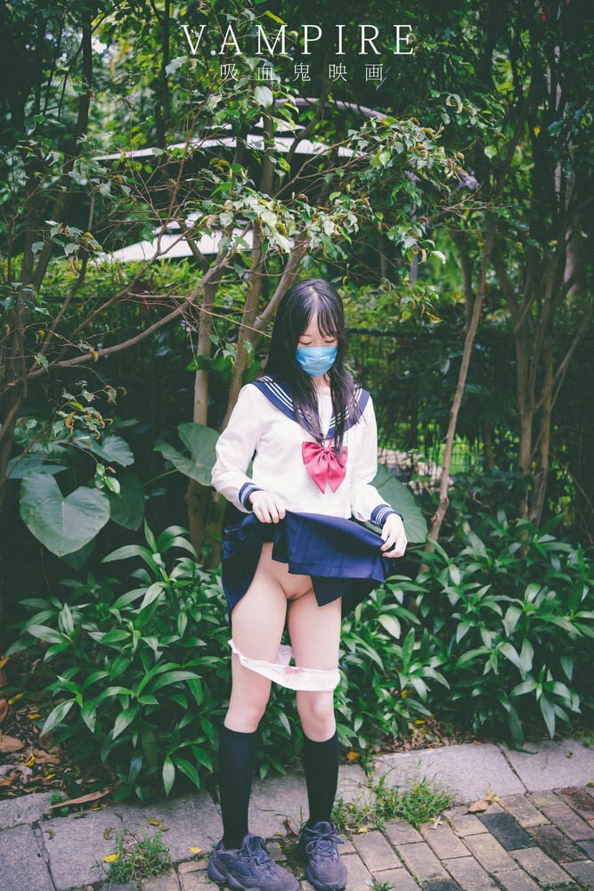 VAMPIRE schoolgirl — 38