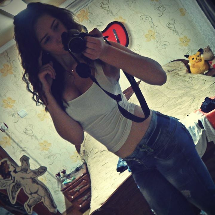 sext brunette teen tease with perfect body — 36