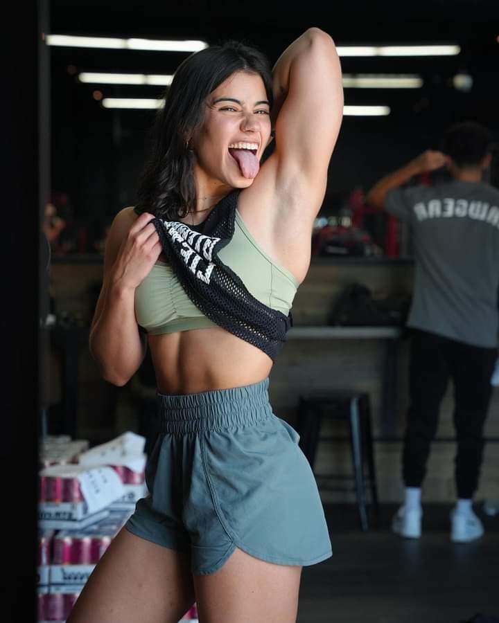 Sara Saffari (sexy Victim/garrote) fucktoy — 25