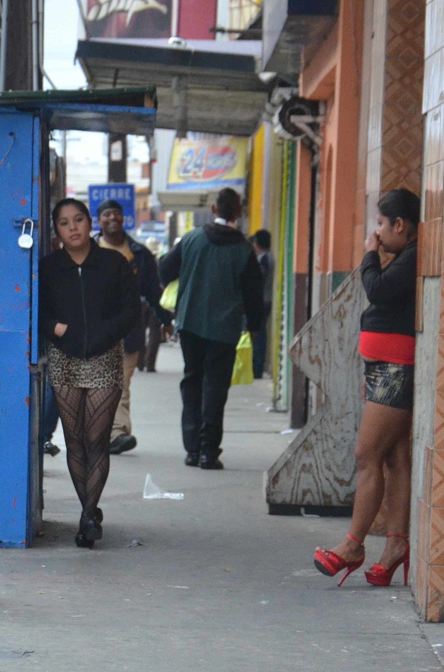 Street prostitution in Mexico and South America — 29