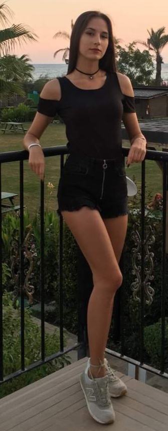 Dana pretty slut for gangbangs — 15