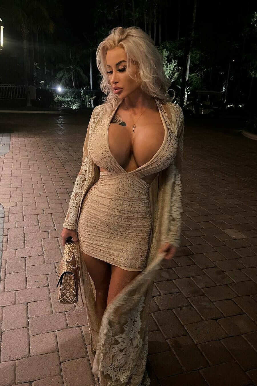 Love when men stare at my massive tits (clothed) — 9