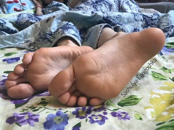 Sexy feet and legs — 8