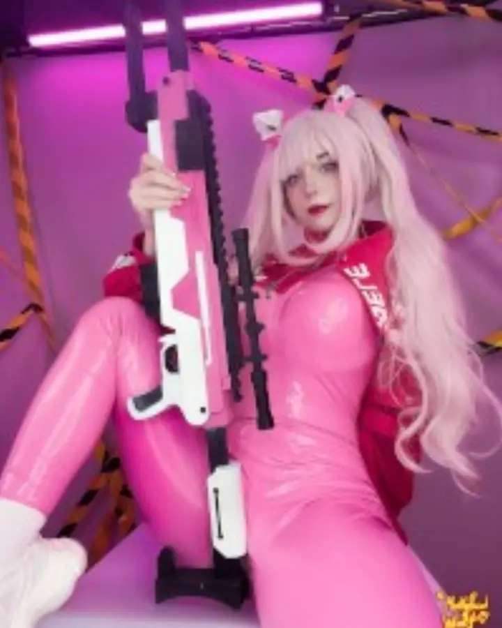 MollyRedWolf Cosplay — 38
